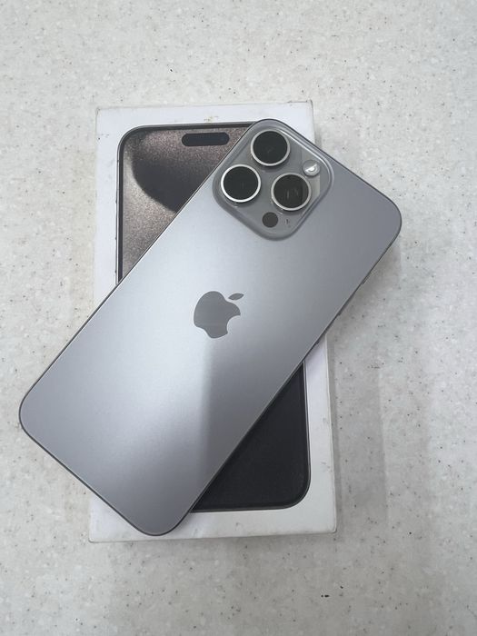 iPhone 15 PRO MAX