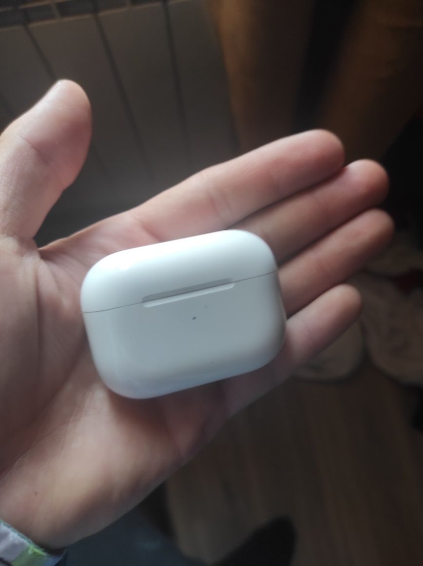 Наушники airpods pro без кейса