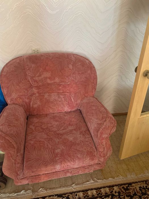 Отдам бесплатно мебель