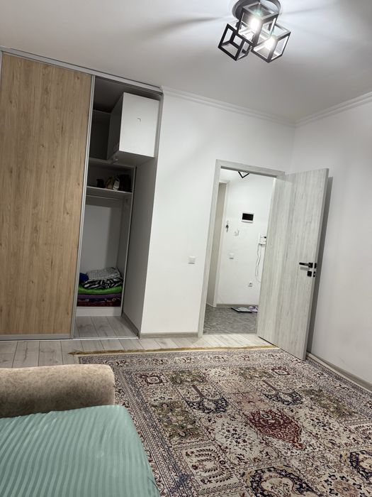 Подселениеге 2кыз керек