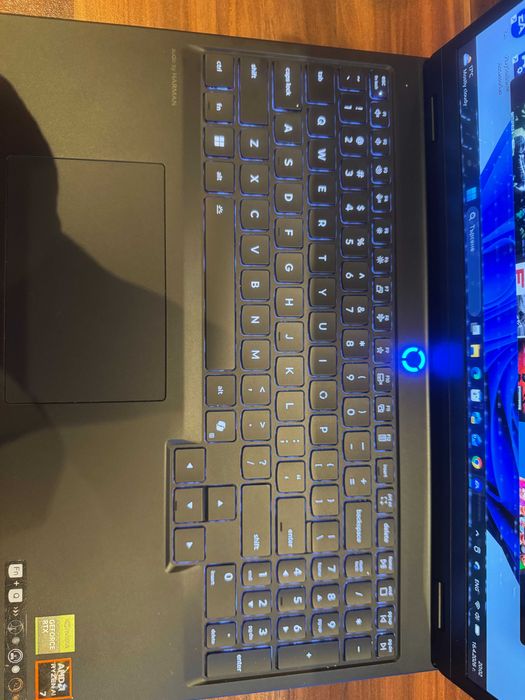 Gaming Laptop LENOVO Legion 5 15AKP10