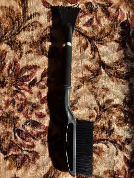 Авто щетки со скрипком