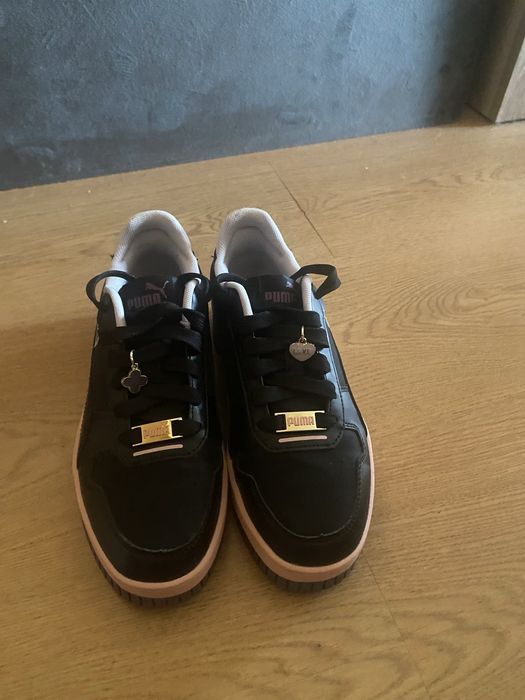 Маратонки Puma стелка 22.5см.