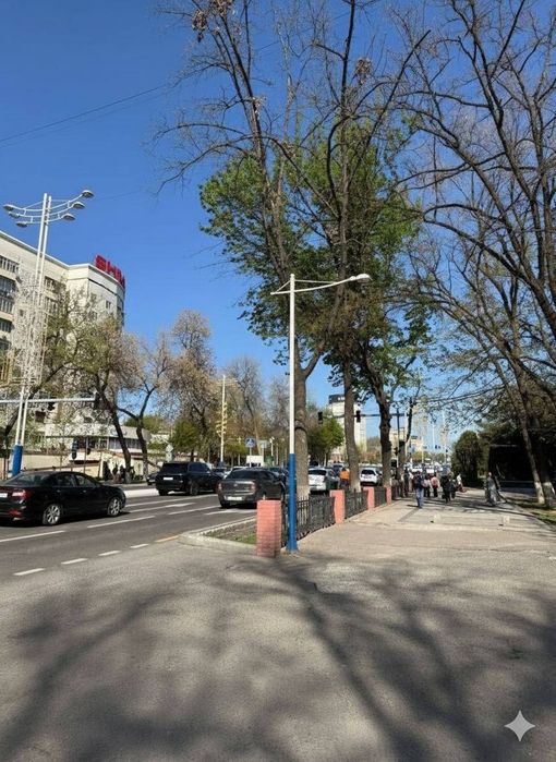 Продам квартиру Бий 4/3/4 80м2 Балкон 2х6