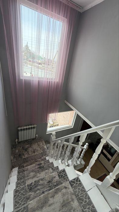 Продается дом мансардный. Мичурина