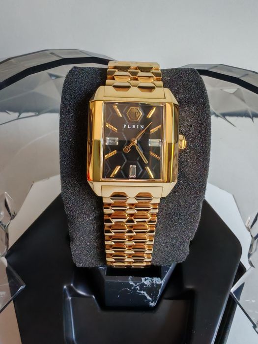 Часовник Philipp Plein