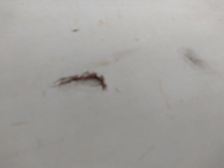 Стар голям дървен куфар