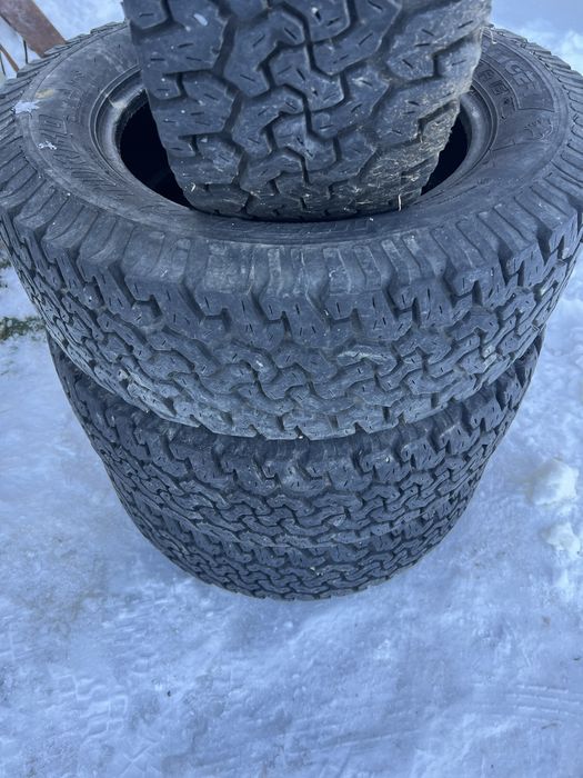 Cauciucuri/Anvelope All-Terrain/ Off-Road/ 215/65 R16