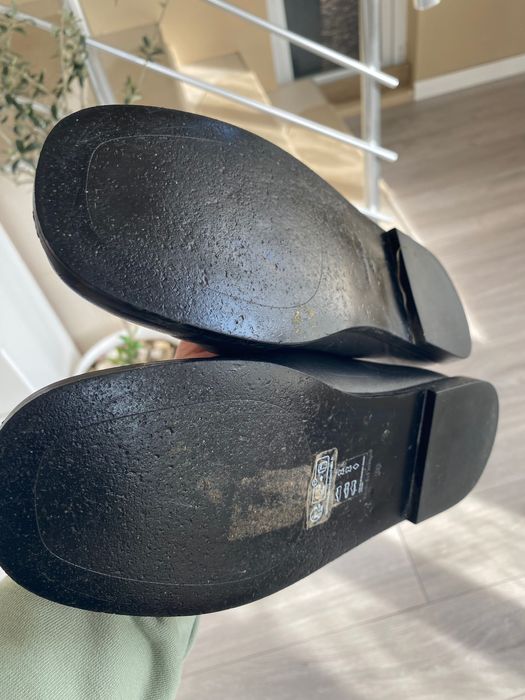 Чехли cos естесвена кожа