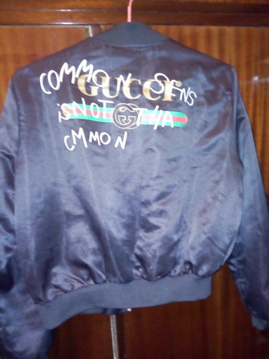 Куртка  женская легкая