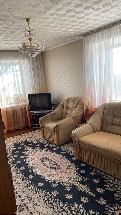 Продам двух комнатную квартиру