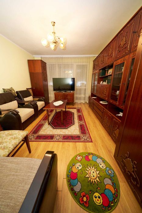 Garsonieră de vânzare – Siderurgiștilor, Țiglina 2, Galați | Bloc anvelopat | Centrală proprie | Balcon | Mobilată | Centrală proprie | AC