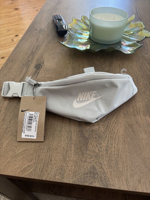 Чисто Нова Чанта за кръст nike heritage