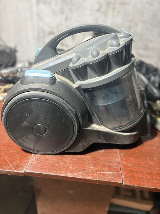 Продам.    пылесос