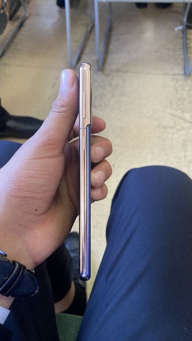 Samsung S21+5G ideal holatda