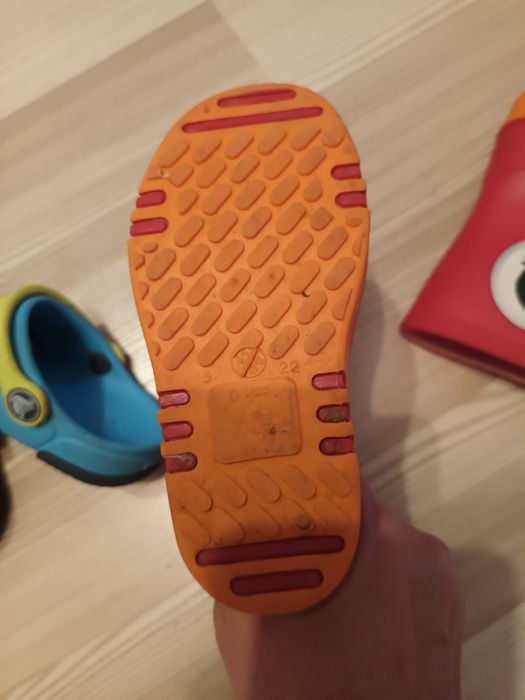 Крокс и гумени ботуши