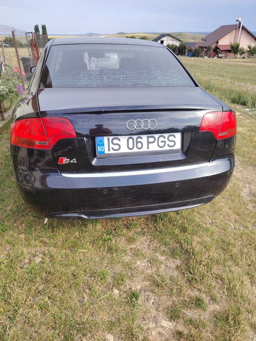 Vând mașină Audi A4