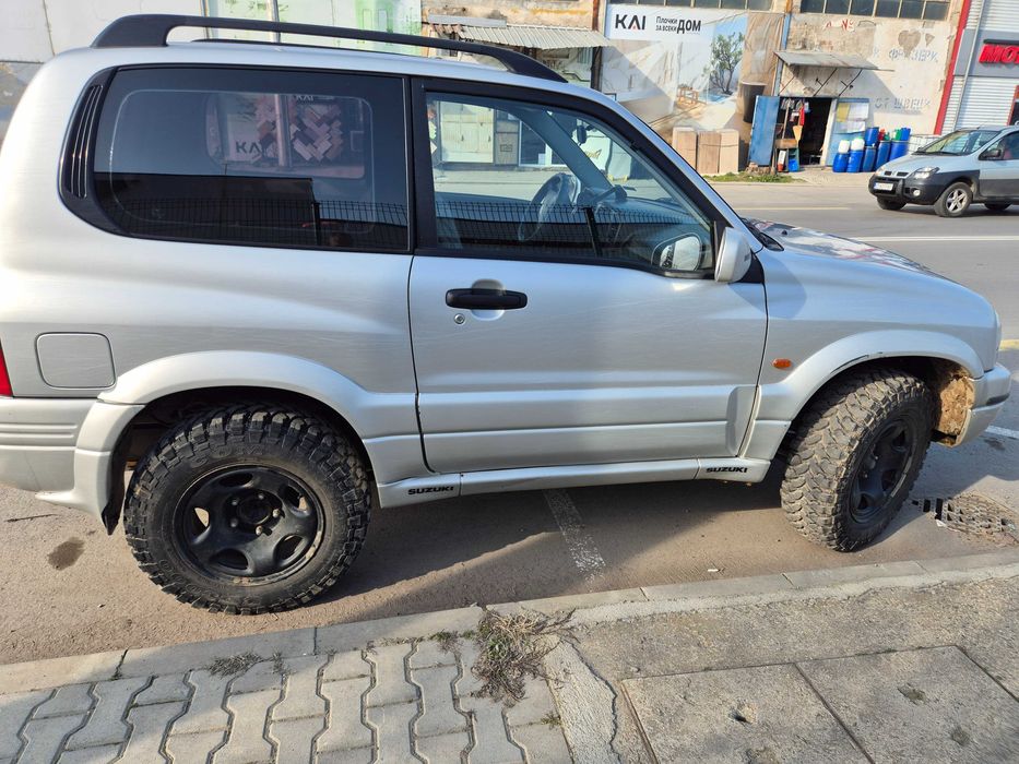 225 75 16 MT гуми със джанти за Grand Vitara