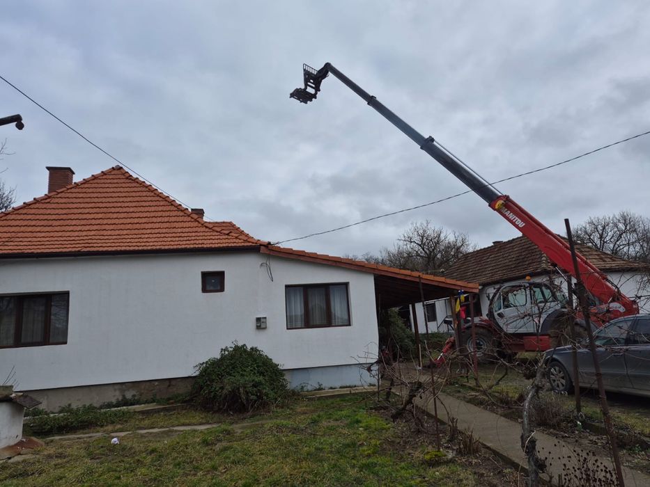 Inchiriez lucrari cu manitou incarcator telescopic 18m