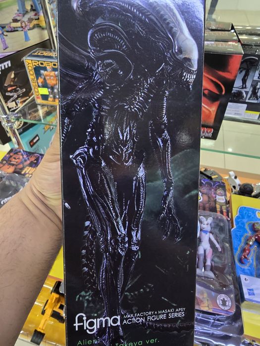 Фигура Чужой с лицехватом