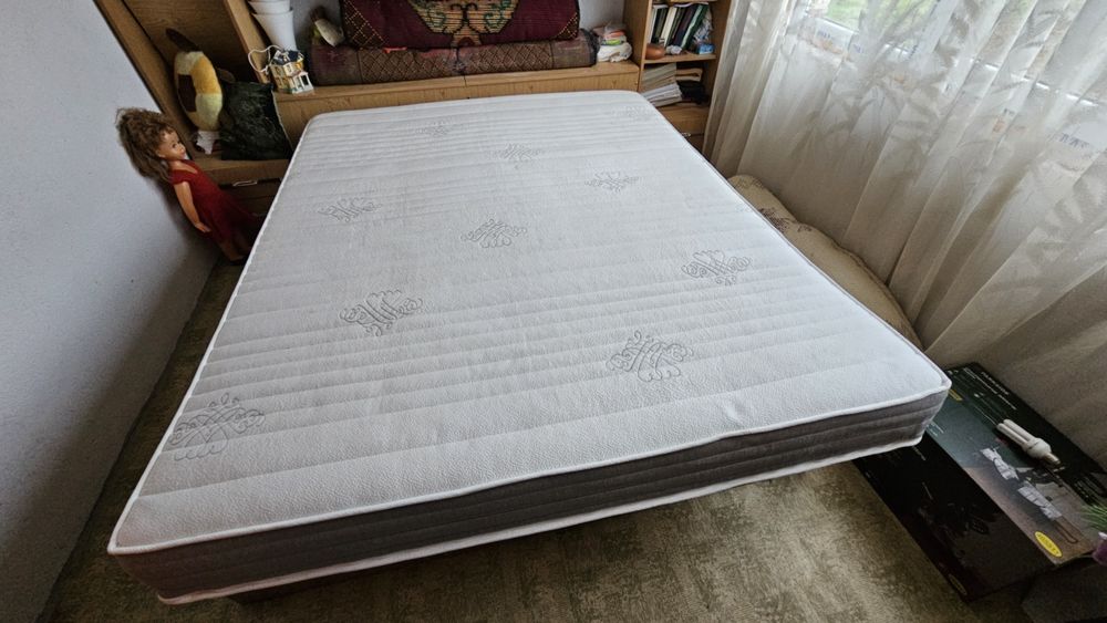 Двулицев матрак.