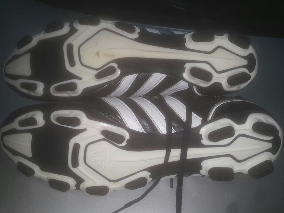 Футболни обувки размер 44