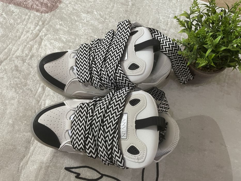 lanvin adidasi.