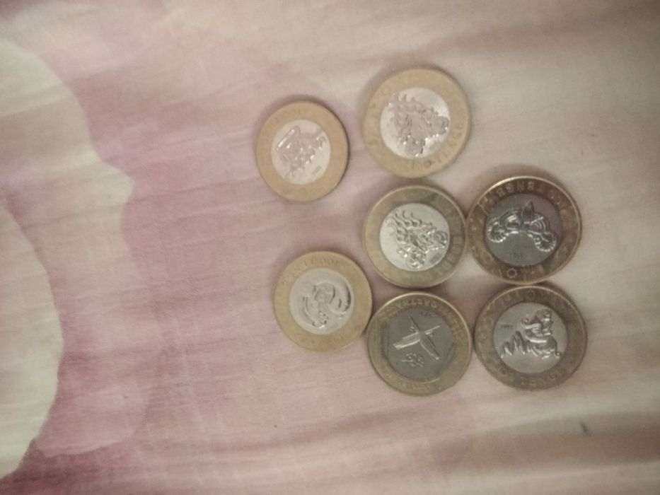 Манета сатылат 100тглык.