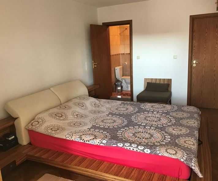 Продава се Тристаен апартамент в София, Борово - 150 кв.м за 1634 €/кв.м - Снимка #2