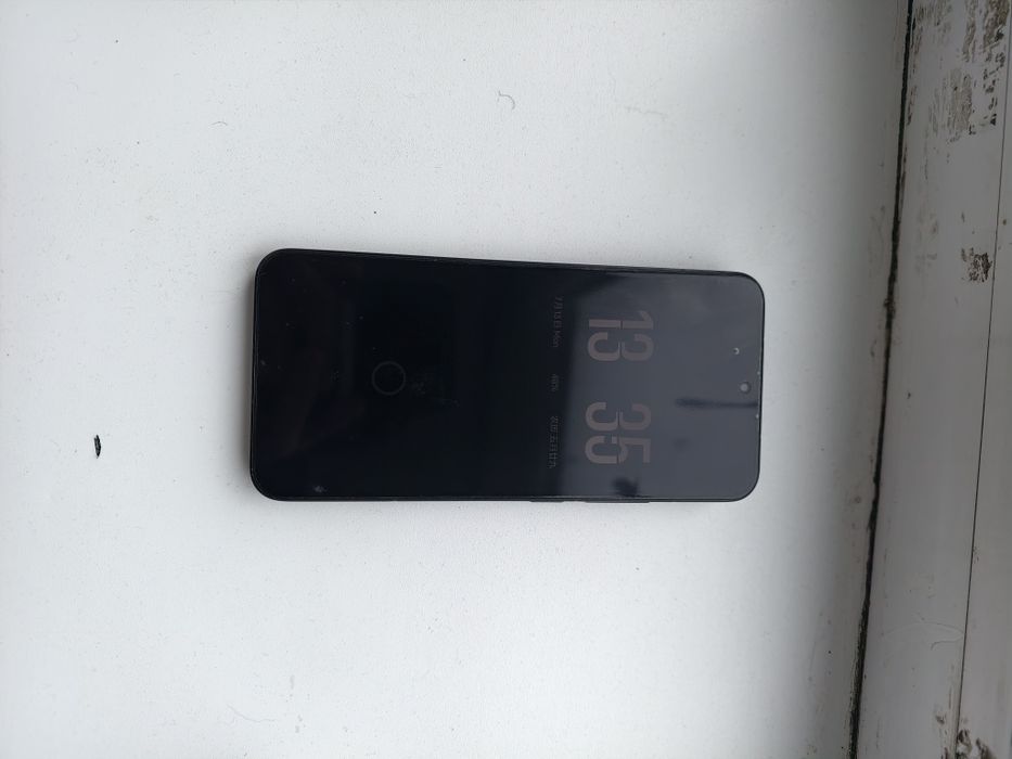 Продам Xiaomi 15