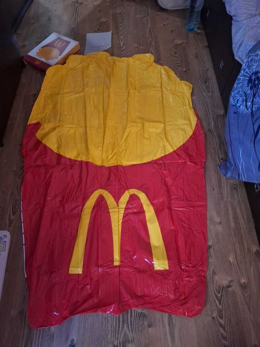 Saltea piscina McDonald's nouă cu eticheta