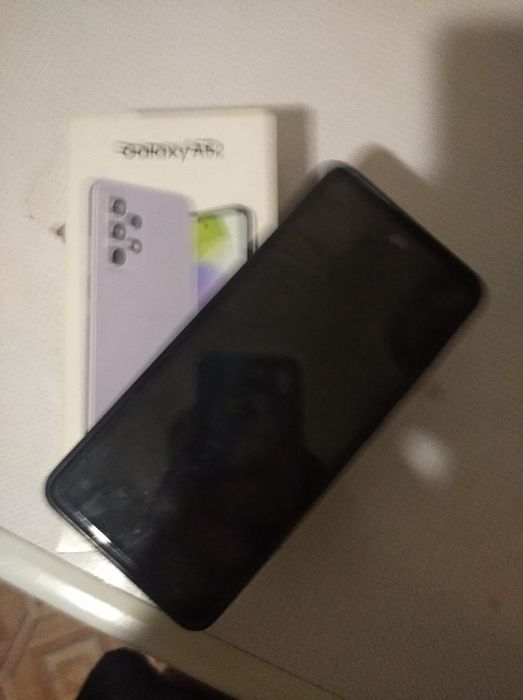 Продам самсунг 52