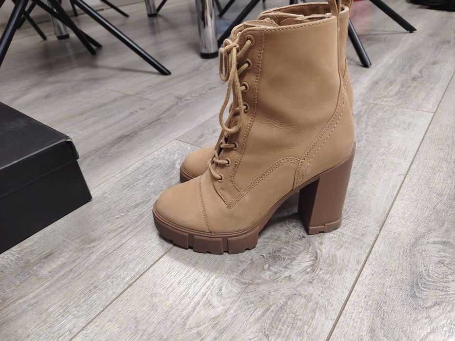 Боти 38 номер естествен велур