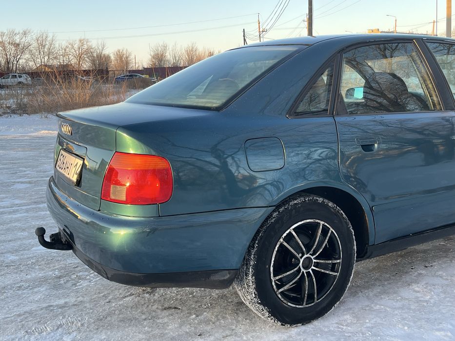Audi a4 b5 1.8 торг есть