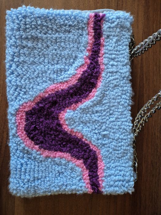 Ръчно изработена дамска чанта