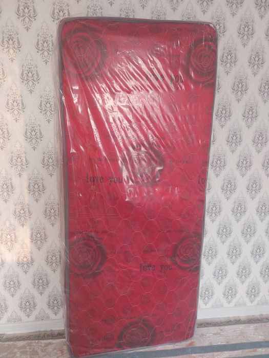 Продаётся матрас б/у