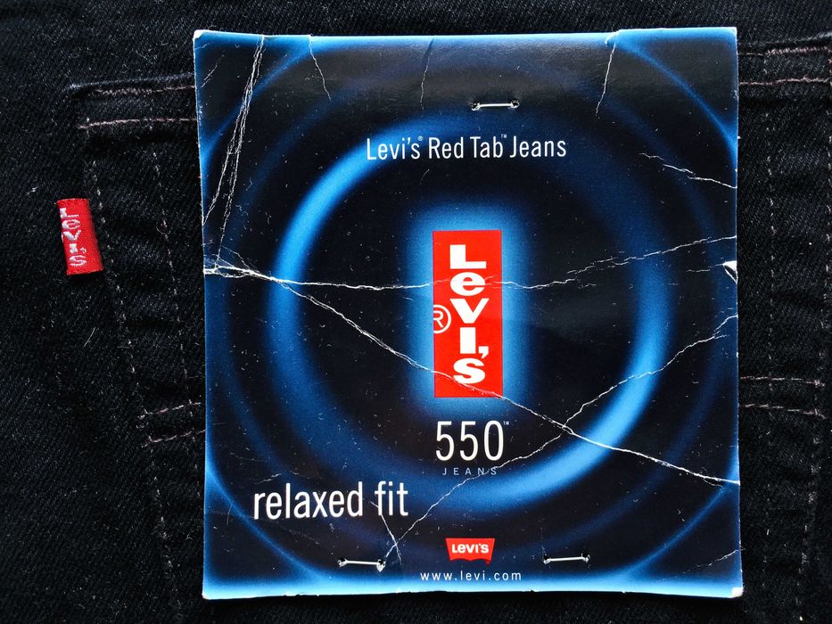 VINTAGE 1999 Made in Mexico LEVI'S® 550™ Relaxed Fit Jeans — W32½ L36