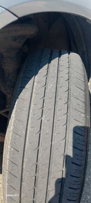 Продавам гуми с джанти ! 5×114.3   205 / 70/ 15 ц. Свалени от Хонда Црв. 1 ставати и за 2