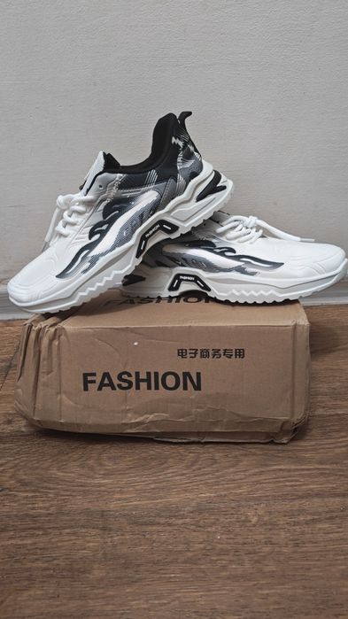 Кроссовки 41, 42