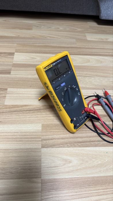 Multimetru Fluke 77 III Made in U.S.A