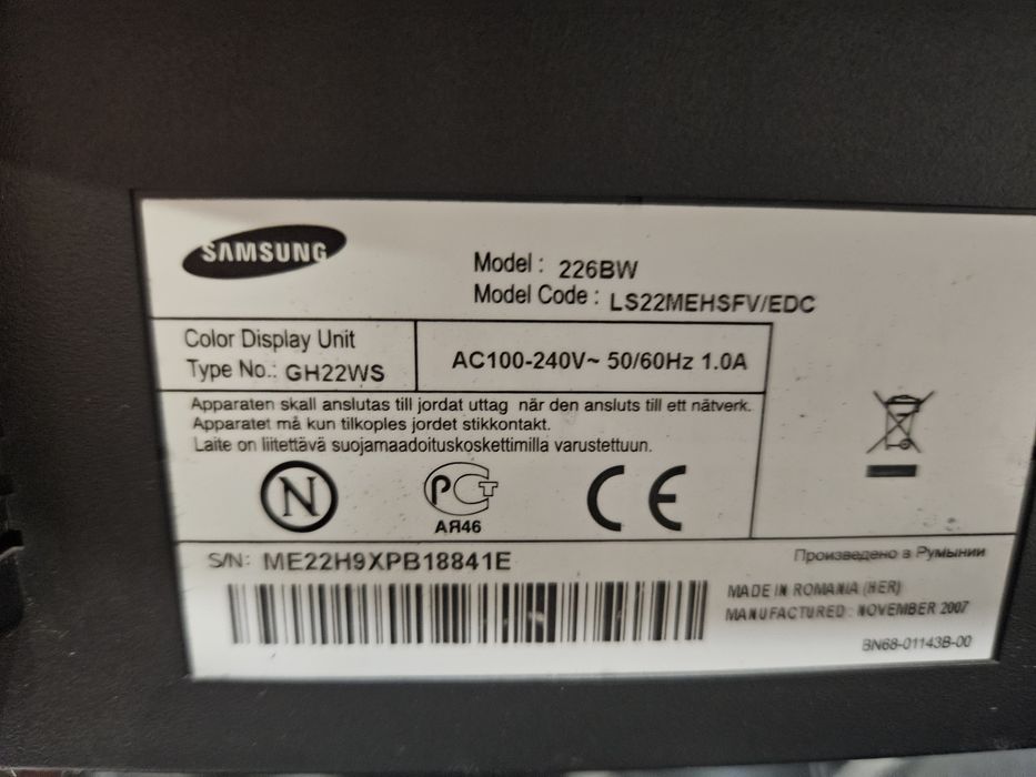 Монитор Samsung 22"