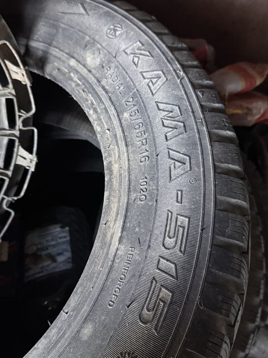 Продам б/у резину на 16 зима