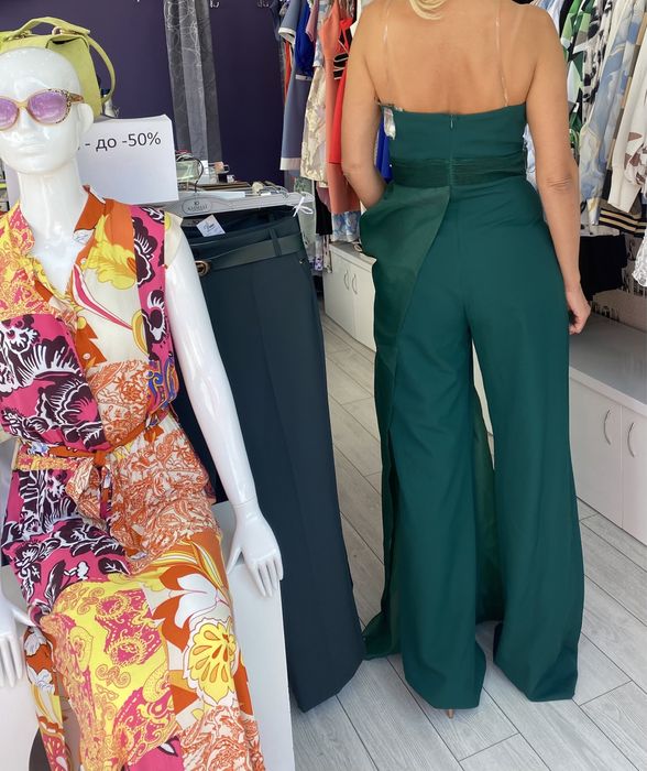 Дамски гащиризон