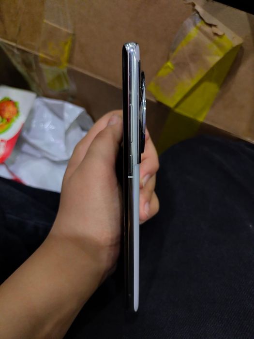 Обменяю OnePlus 12