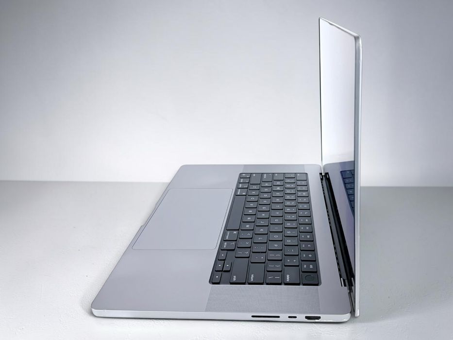 Apple MacBook Pro 16'' 2021 M1 PRO 32RAM 512GB SSD Гаранция!