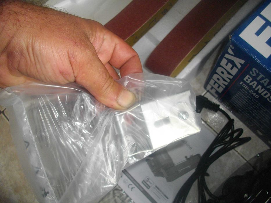 Нов Немски Шлифовъчен Шмиргел/Шлайф-Пълен Комплект-FERREX-240W/2980 об