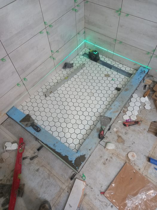 Ламинат.абой.плитка