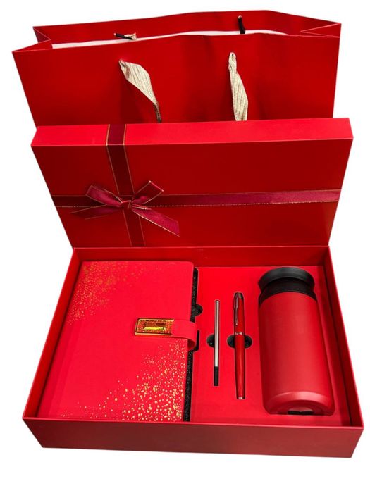 Бизнес подарки . Можно нанести ваш логотип