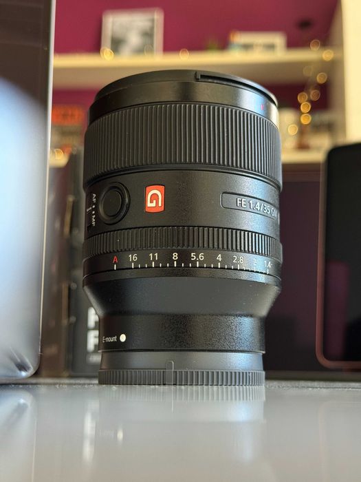 Обектив Sony FE 35mm f/1.4 GM