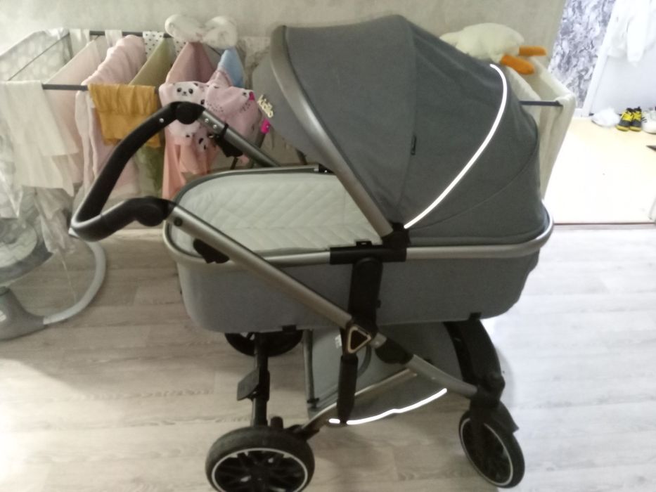 Продам коляску Kidilo